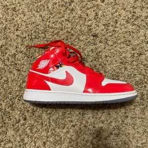 Air Jorden 1 Mid SE GS size 6 youth